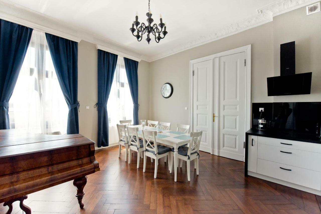 Wilhelmstadt Apartment 90m - PARKING Stary Toruń Buitenkant foto